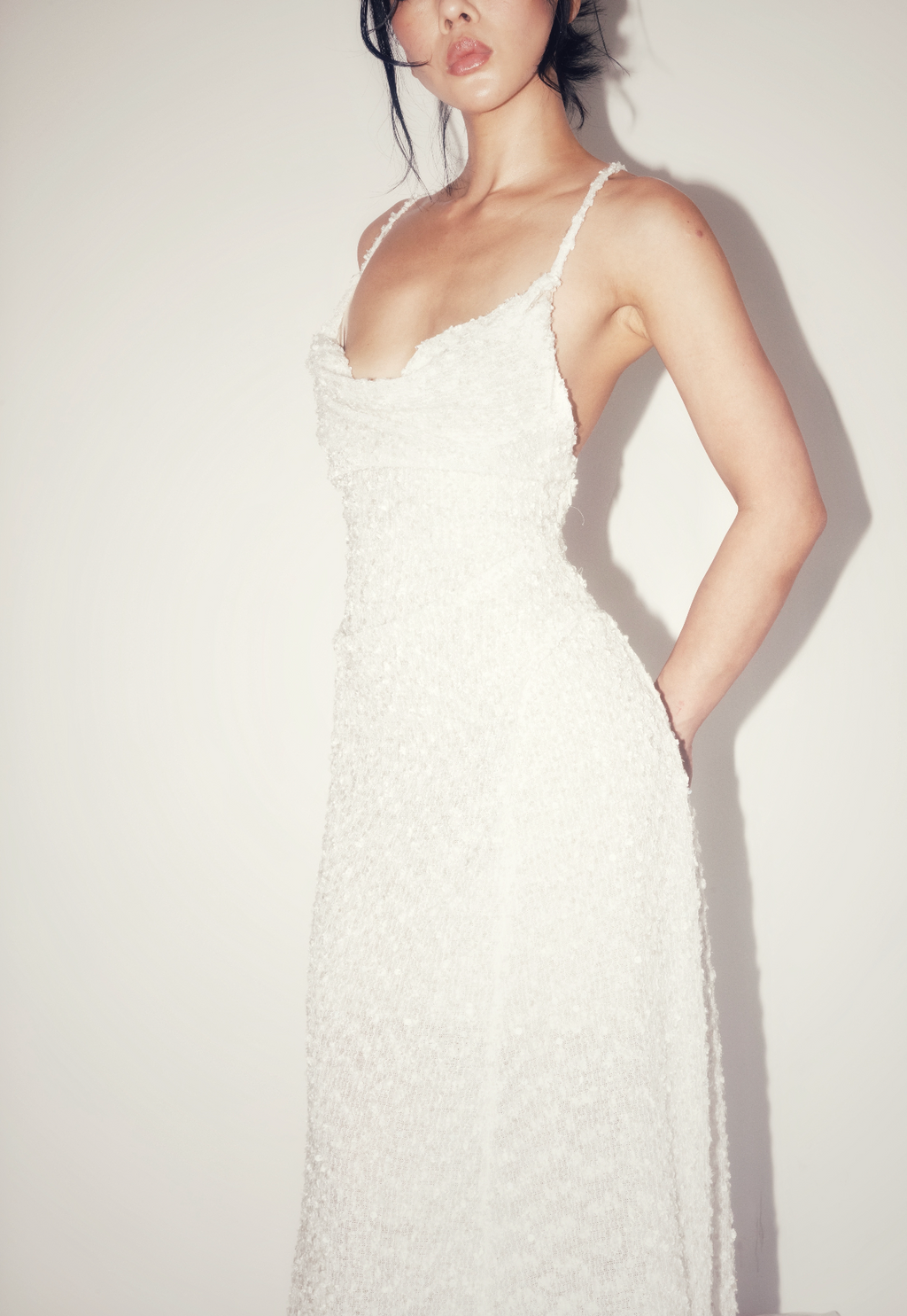 Mia - White